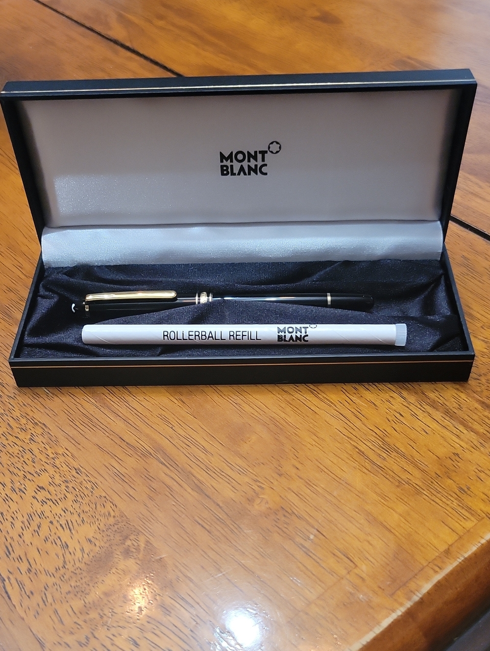 Vintage Mont Bkanc Meisterstuck Black Gold Rollerball Pen In Box With Refill